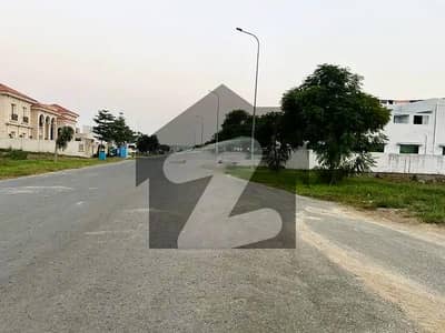 1 Kanal Top Location Plot No- 659 Block R Phase 7 DHA Lahore For Urgent Sale 1 Kanal Top Location Plot No- 659 Block R Phase 7 DHA Lahore For Urgent Sale