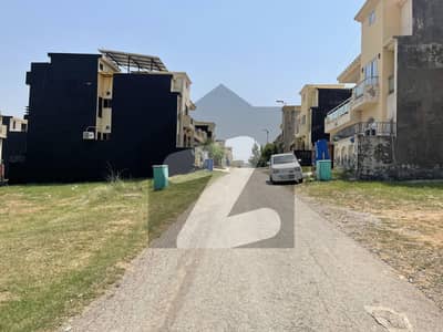 7 Marla Ideal Location Plot Available For Sale
