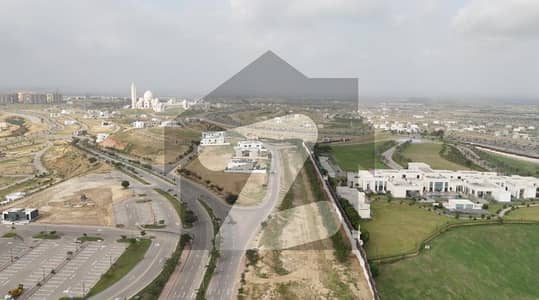 MOST CHEAPEST 1000sq Yd BOULEVARD CATEGOTY Plot FOR SALE In Precinct 9,