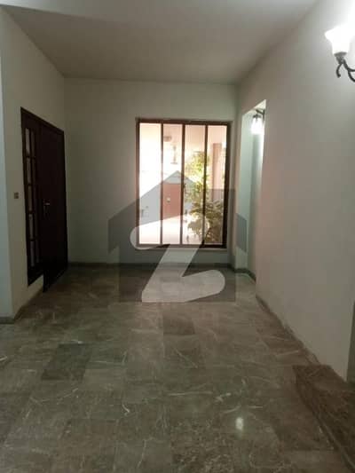 ایف ۔ 6 اسلام آباد میں 5 کمروں کا 1 کنال مکان 32.0 کروڑ میں برائے فروخت۔