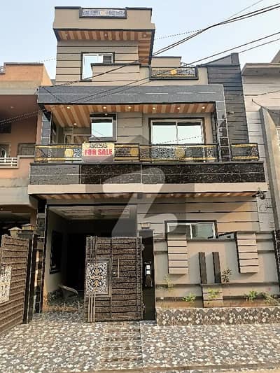 5 Marla Triple Story Triple Unit Brand New Modern House For Sale In Johar Town Near Emporium Mall 5 Marla Triple Story Triple Unit Brand New Modern House For Sale In Johar Town Near Emporium Mall