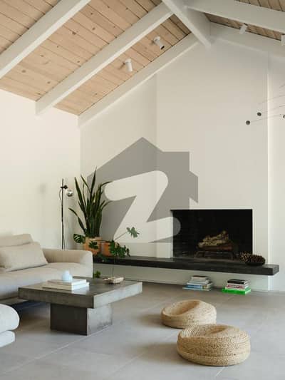 Top Notch Location 1000 Yards Bungalow For Sale Situated In Close Proximity To Karsaz And Shahra-E-Faisal In A Quite And Peaceful Street KDA Scheme 1A / Extension