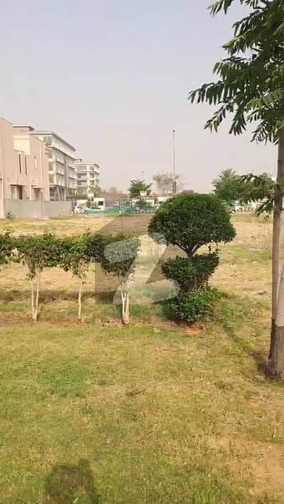 5 Marla Commercial Approved at Heart of Lahore