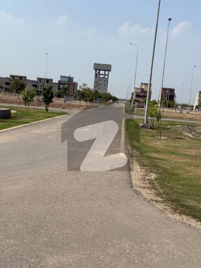 پارک ویو سٹی ۔ اوورسیز بلاک پارک ویو سٹی,لاہور میں 5 مرلہ رہائشی پلاٹ 42.5 لاکھ میں برائے فروخت۔