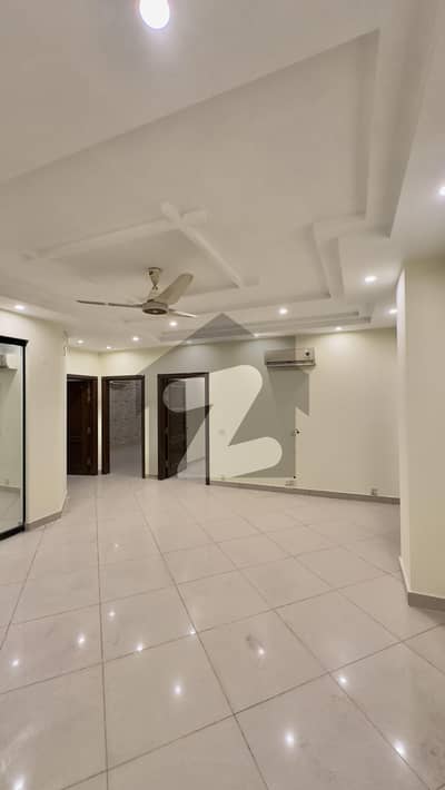 شادمان لاہور میں 2 کمروں کا 5 مرلہ فلیٹ 1.15 لاکھ میں کرایہ پر دستیاب ہے۔