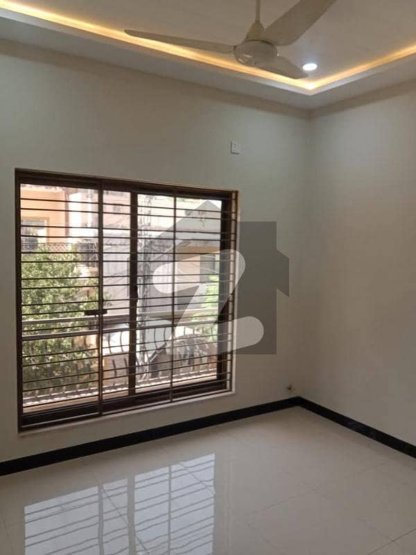 House Of 4 Marla Is Available For Sale In I-11 House Of 4 Marla Is Available For Sale In I-11
