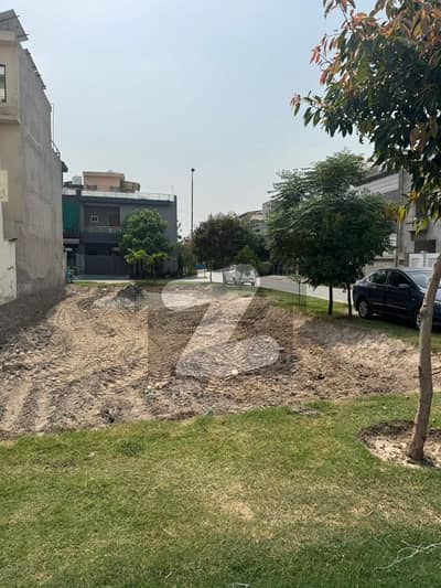 Buying 5 Residential Plot In Park View City Platinum Block Lahore Buying 5 Residential Plot In Park View City Platinum Block Lahore