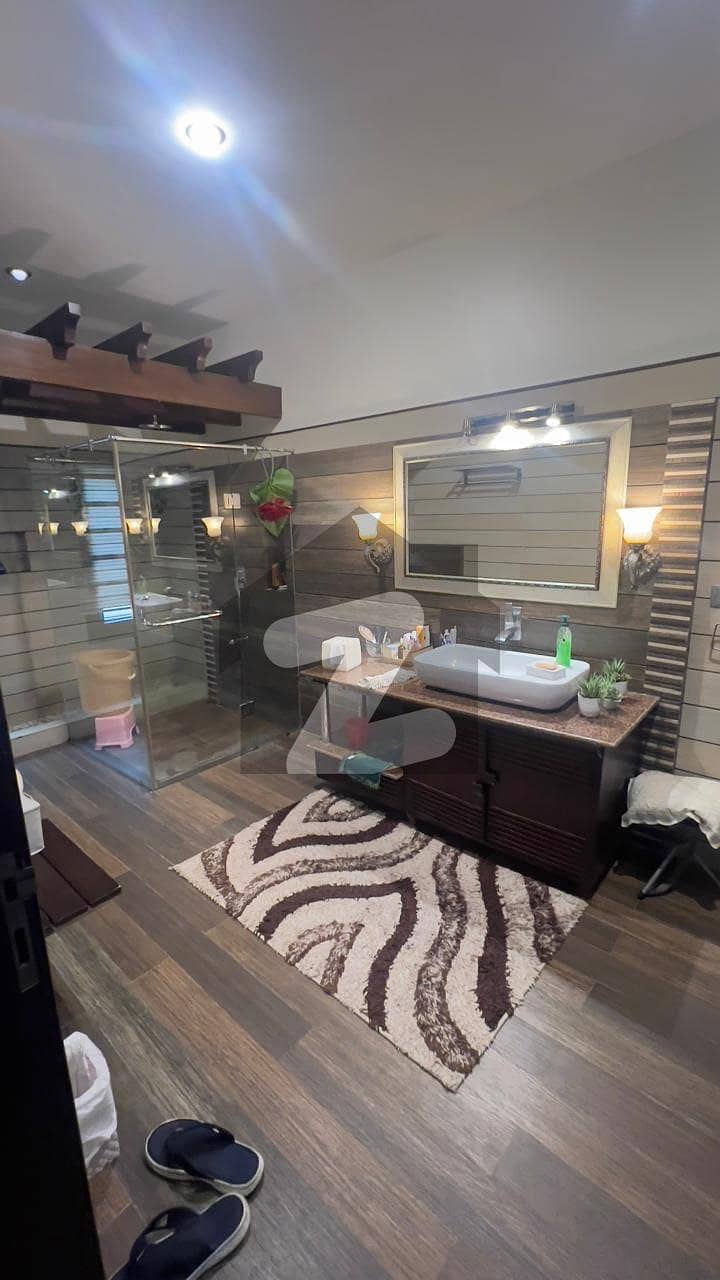 1000 Yards Beautiful House Available for Sale 1000 Yards Beautiful House Available for Sale