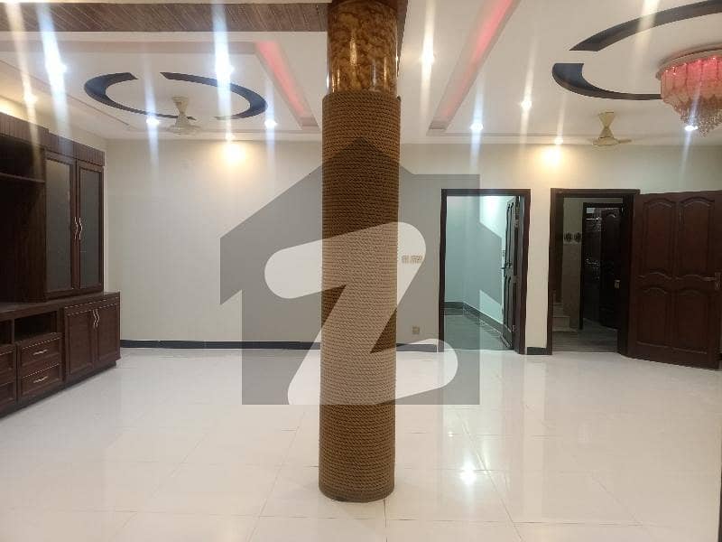 ایف ۔ 11 اسلام آباد میں 2 کمروں کا 1 کنال زیریں پورشن 1.2 لاکھ میں کرایہ پر دستیاب ہے۔ ایف ۔ 11 اسلام آباد میں 2 کمروں کا 1 کنال زیریں پورشن 1.2 لاکھ میں کرایہ پر دستیاب ہے۔