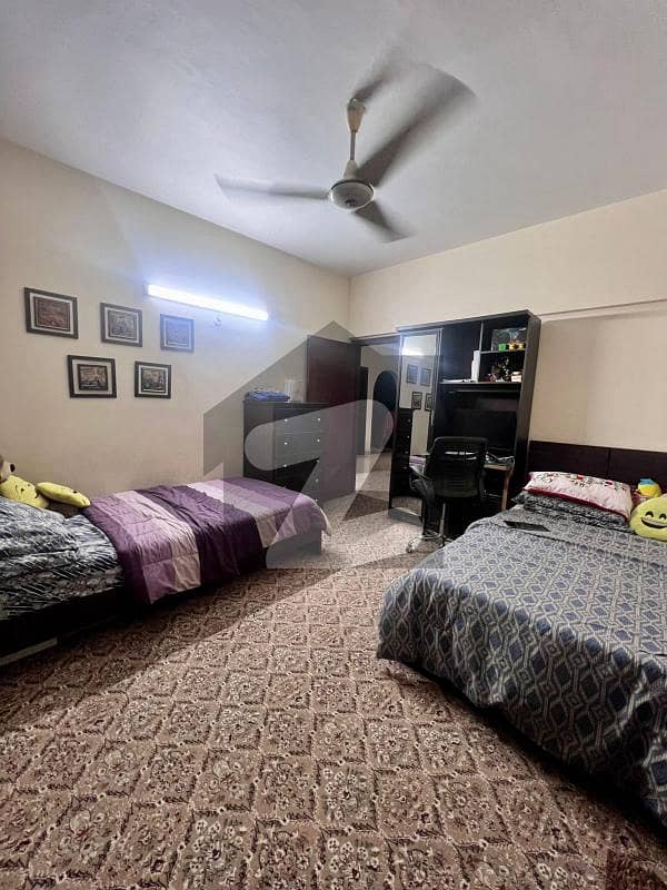 170 SQ YD APARTMENT ON SECOND FLOOR IN GULSHAN-E-IQBAL FOR SALE 170 SQ YD APARTMENT ON SECOND FLOOR IN GULSHAN-E-IQBAL FOR SALE