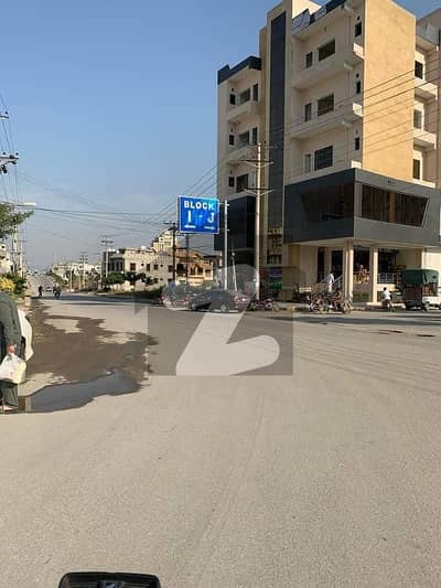 نیو