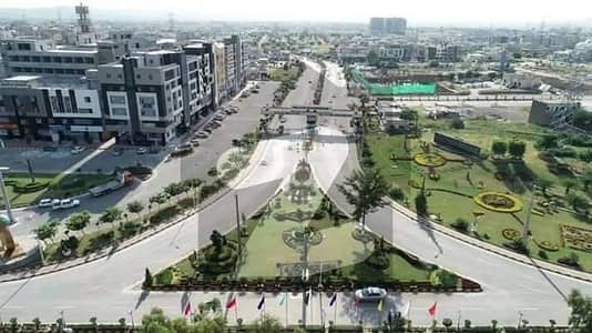 بی