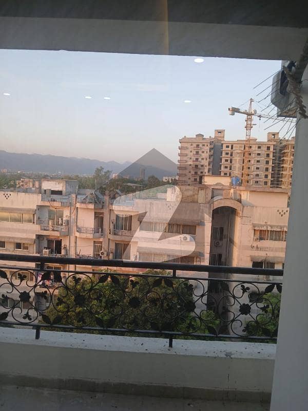 G-11/3 Wardahamna Apartment 3Bed For Sale G-11/3 Wardahamna Apartment 3Bed For Sale