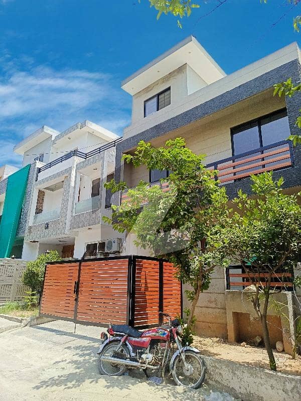 4 Marla Use House For Sale In G-13/1 Islamabad 4 Marla Use House For Sale In G-13/1 Islamabad