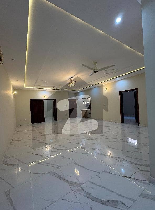 Brand New Basement Available For Rent Brand New Basement Available For Rent