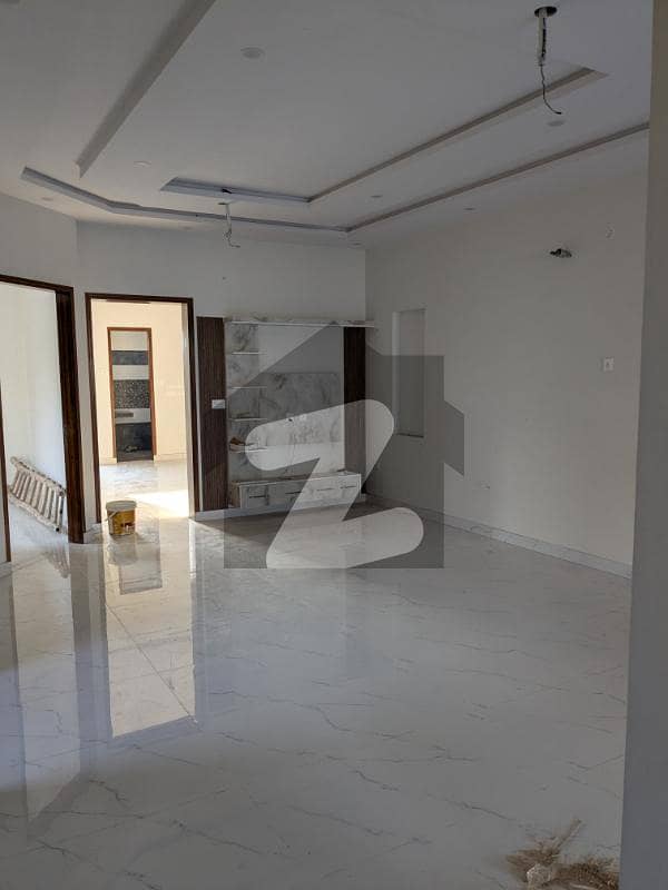 10 MARLA HOUSE FOR RENT 10 MARLA HOUSE FOR RENT