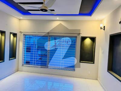 10 Marla Double Story House for Rent 10 Marla Double Story House for Rent
