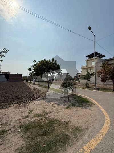 5 MARLA HOT LOCATION RESIDENCIAL PLOT IN PLATINUM
