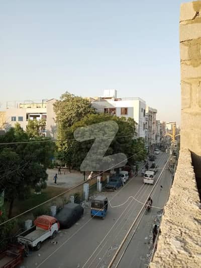 فیڈرل بی ایریا ۔ بلاک 15 فیڈرل بی ایریا,کراچی میں 5 کمروں کا 5 مرلہ عمارت 95.0 ہزار میں کرایہ پر دستیاب ہے۔