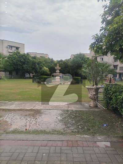 عسکری 11 - سیکٹر سی عسکری 11,عسکری,لاہور میں 2 کمروں کا 5 مرلہ فلیٹ 47.0 ہزار میں کرایہ پر دستیاب ہے۔