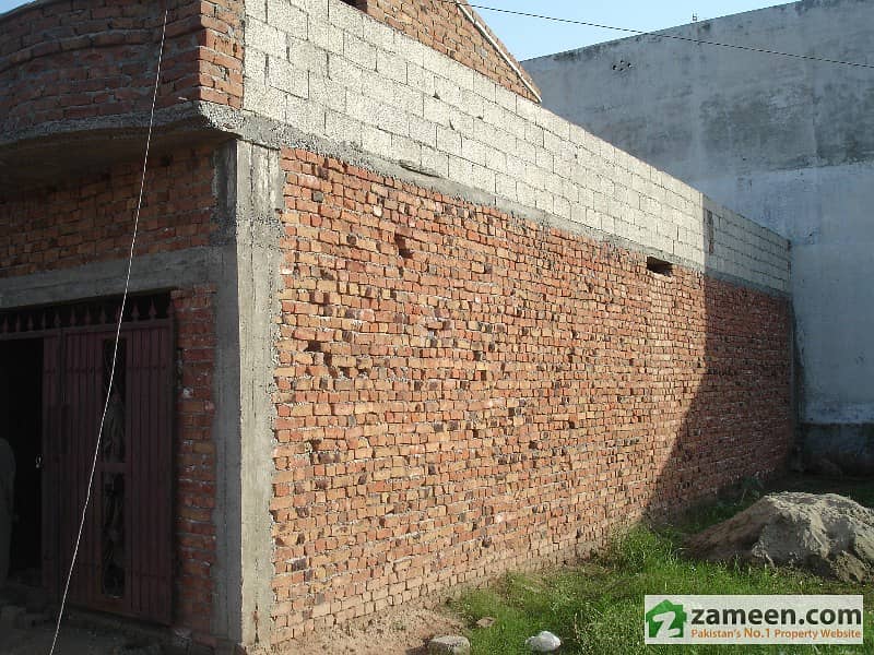 4 Marla Structure House 3 Bed 3 Bath T. v D/D Car Porch 20 Feet Street