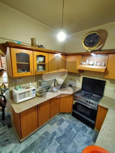120 Yard House For Sale