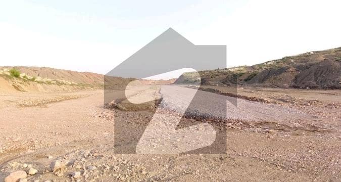 50X90 MARGALLA ROAD CORNER PLOT / HEIGHTED LOCATION 50X90 MARGALLA ROAD CORNER PLOT / HEIGHTED LOCATION