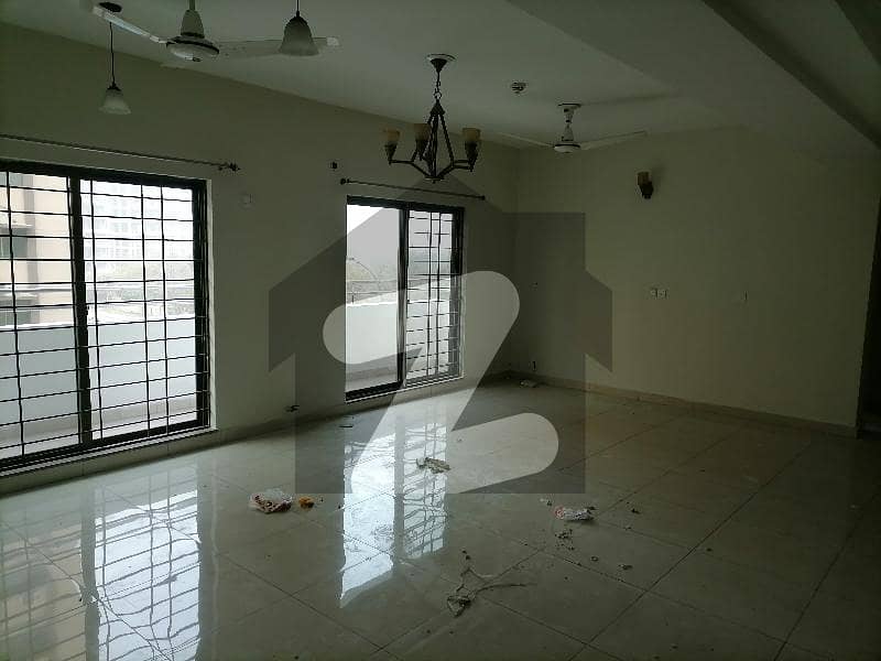 10 Marla Apartments Available For Sale 10 Marla Apartments Available For Sale