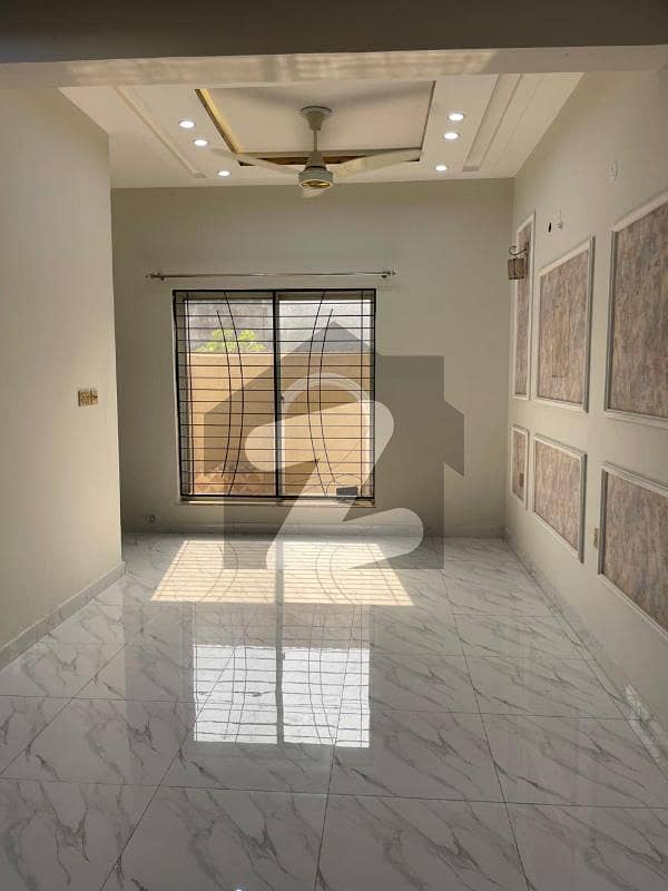 6 MARLA GROUND FLOOR AVAILABBLE FOR RENT 6 MARLA GROUND FLOOR AVAILABBLE FOR RENT