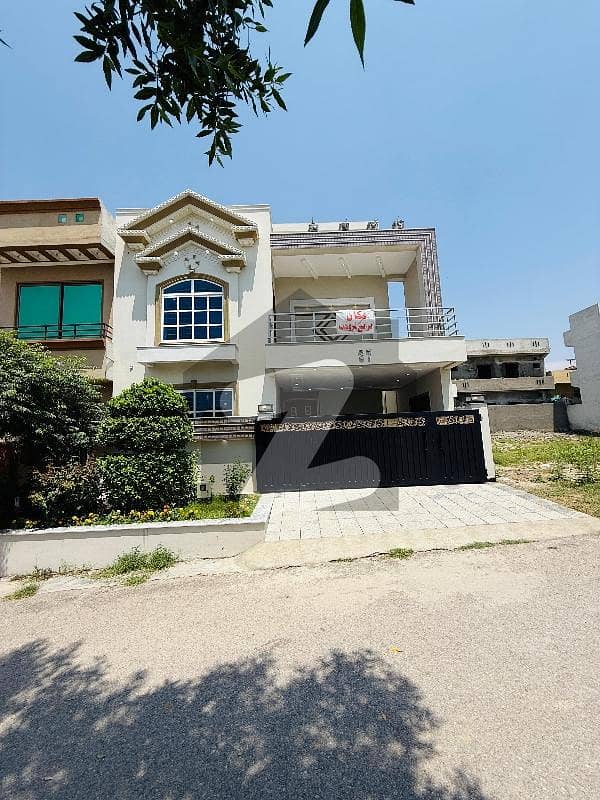 7 MARLA House For Sale 7 MARLA House For Sale