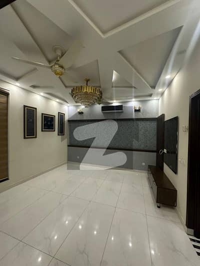 10 Marla Semi-Furnished Upper Portion with AC for Rent in Tulip Block, Bahria Town Lahore 10 Marla Semi-Furnished Upper Portion with AC for Rent in Tulip Block, Bahria Town Lahore