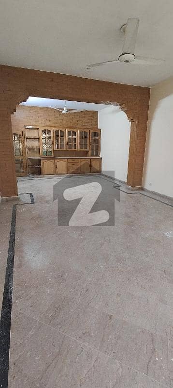 For Rent Upper Portion(40*80) In G-9 For Rent Upper Portion(40*80) In G-9