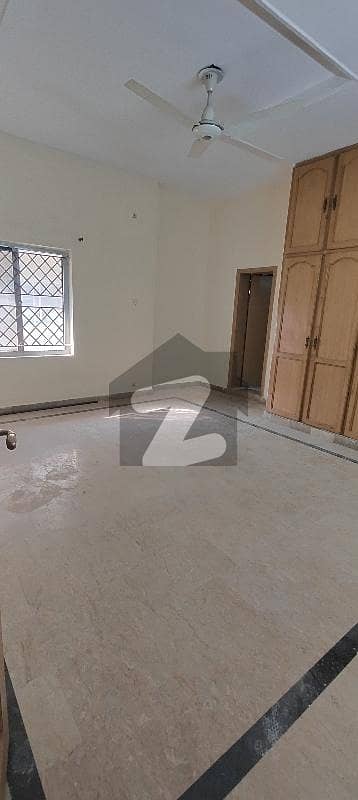 For Rent Upper Portion(40*80) In G-9 For Rent Upper Portion(40*80) In G-9