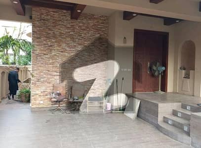 2 Kanal Modern House With (Basement + Servant Room) In H Block Phase 5 DHA Lahore 2 Kanal Modern House With (Basement + Servant Room) In H Block Phase 5 DHA Lahore
