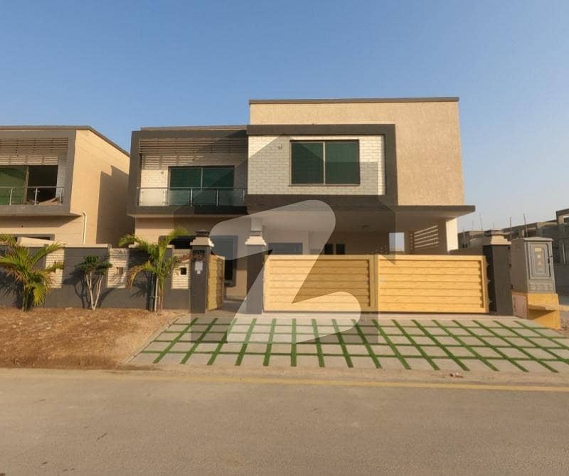 Corner Main Boleward 375 Square Yards House In Askari 6 Available For Rent