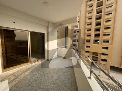 3Bed DD Flat For Sale 2500 Square Feet Is Available In Askari 5 - Sector J