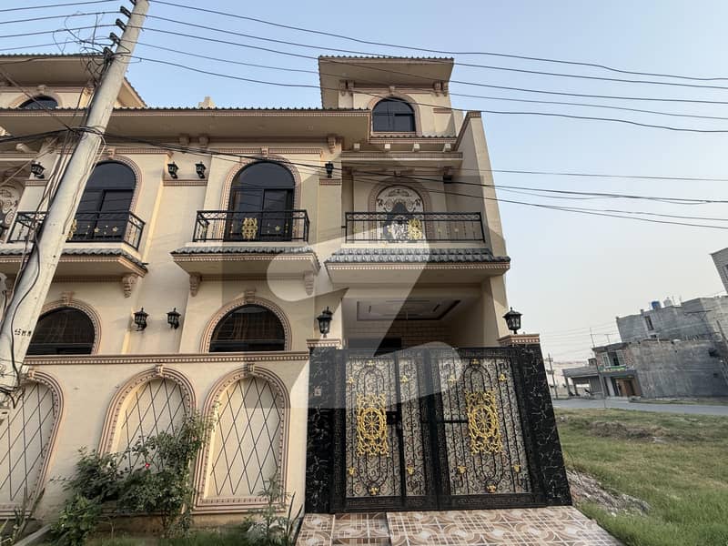 3.5 Marla Luxury House For Sale 3.5 Marla Luxury House For Sale