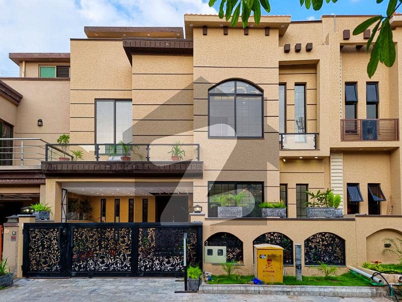 5 Marla Double Unit House for Sale Abu Bakar Block, Bahria Town Phase 8 5 Marla Double Unit House for Sale Abu Bakar Block, Bahria Town Phase 8