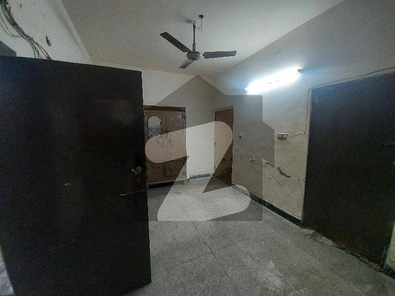 5 Marla 1 Bedrooms Only For Female 5 Marla 1 Bedrooms Only For Female