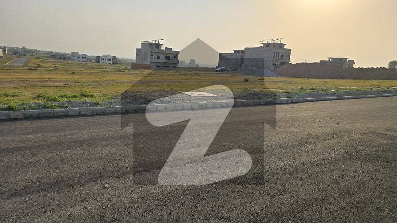 Main Road 10 Marla Heighted Location Develop Possession Plot Main Road 10 Marla Heighted Location Develop Possession Plot