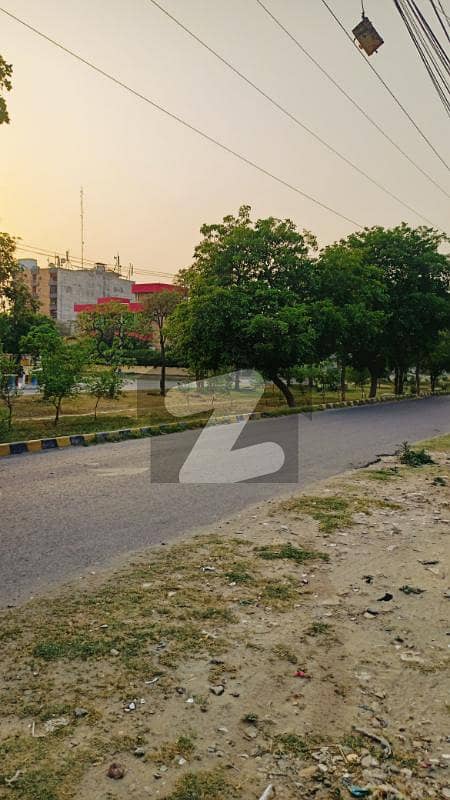 2 Kanal Plot For Sale In Qayyum Block 2 Kanal Plot For Sale In Qayyum Block