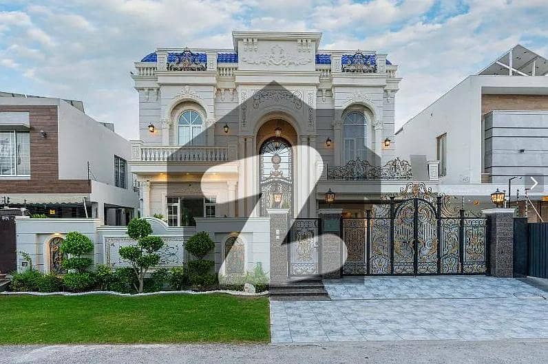 100% ORIGNAL ADD 1 KANAL FAISAL RASOOL WHITE ROYAL DESIGN BANGALOW FOR SALE NEAR TO PARK. 100% ORIGNAL ADD 1 KANAL FAISAL RASOOL WHITE ROYAL DESIGN BANGALOW FOR SALE NEAR TO PARK.