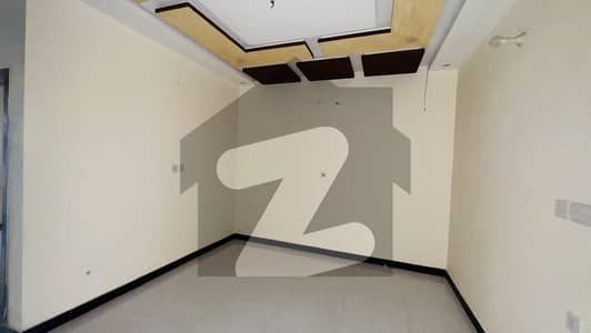 چناب رینجرز روڈ سیالکوٹ میں 3 کمروں کا 4 مرلہ مکان 1.65 کروڑ میں برائے فروخت۔