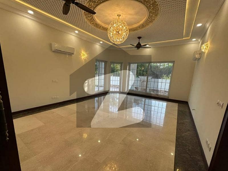 Brand New Luxury 8 BHK Mansion Brand New Luxury 8 BHK Mansion