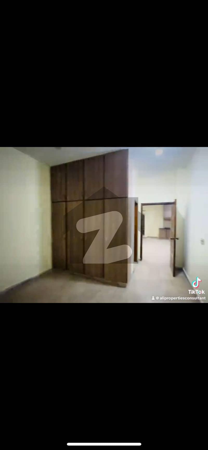 Spacious 2-Bed Apartment For Rent In Johar Town Ideal For Families & Offices Spacious 2-Bed Apartment For Rent In Johar Town Ideal For Families & Offices