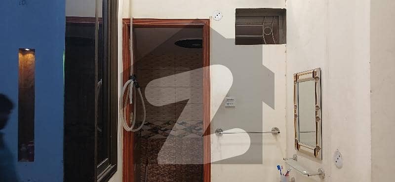 رحمت کالونی شیخوپورہ میں 6 کمروں کا 6 مرلہ مکان 1.5 کروڑ میں برائے فروخت۔ رحمت کالونی شیخوپورہ میں 6 کمروں کا 6 مرلہ مکان 1.5 کروڑ میں برائے فروخت۔