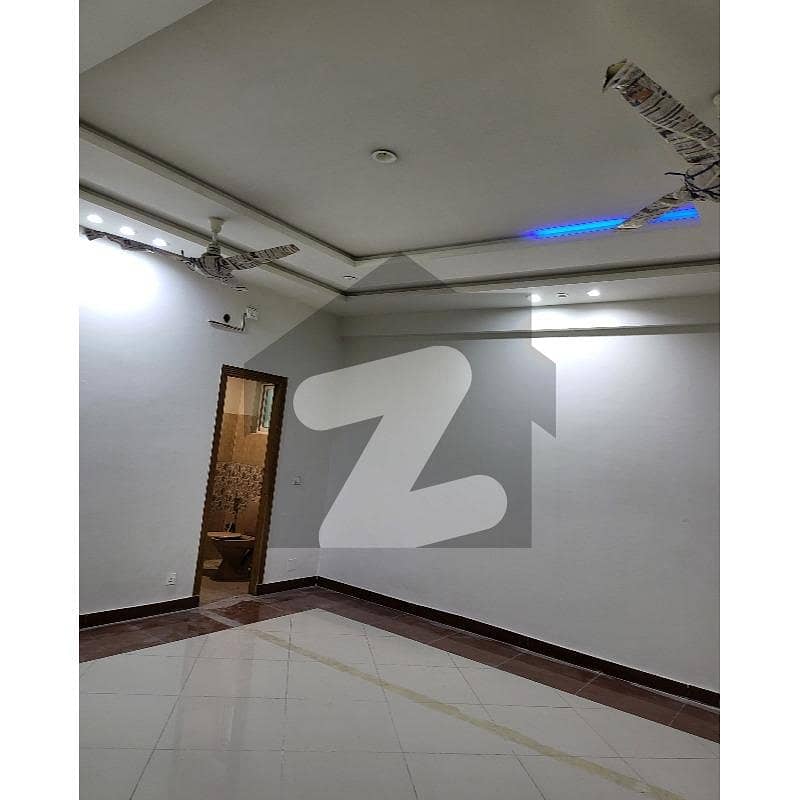 Hayatabad Phase 6 Sector F10 7m Uper Portion Available For Rent Hayatabad Phase 6 Sector F10 7m Uper Portion Available For Rent