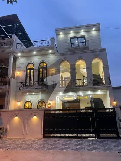 G-11/1 Street 160 Brand New House 25x50 Park Facing For Sale
