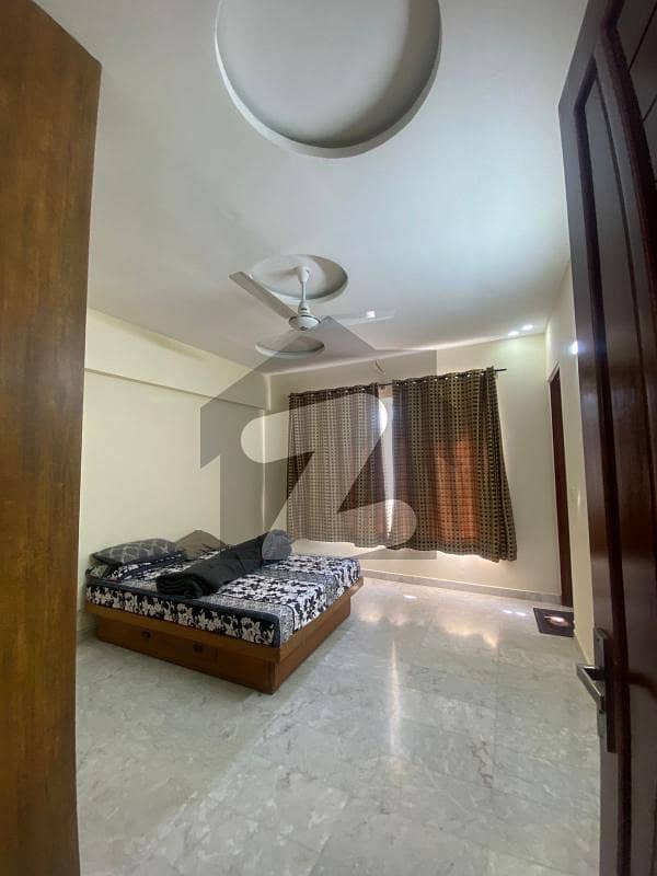 New Upper Portion With Separate Gate New Upper Portion With Separate Gate