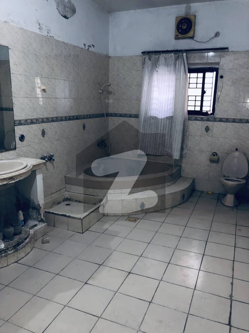House Available For Sale 6 Bedroom House Available For Sale 6 Bedroom